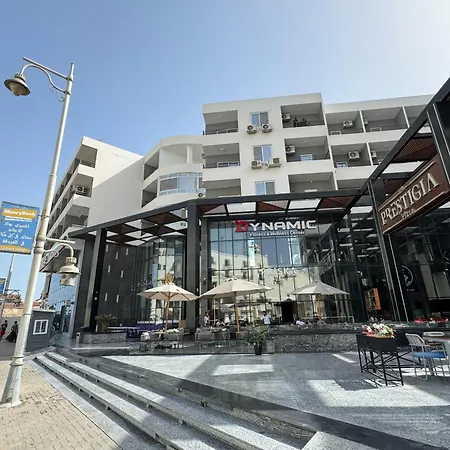 La Prestigia Luxury Apartments By Peaks